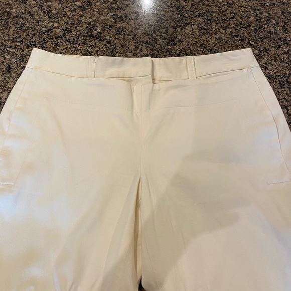 Holt Renfrew Women’s White Pinafore Snap Front Wide-Leg Pants Size 6 - Picture 7 of 13